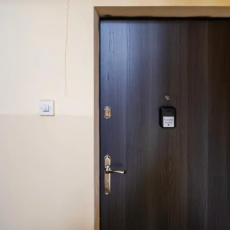 Lagiewnicka Urban By Bookinghost *